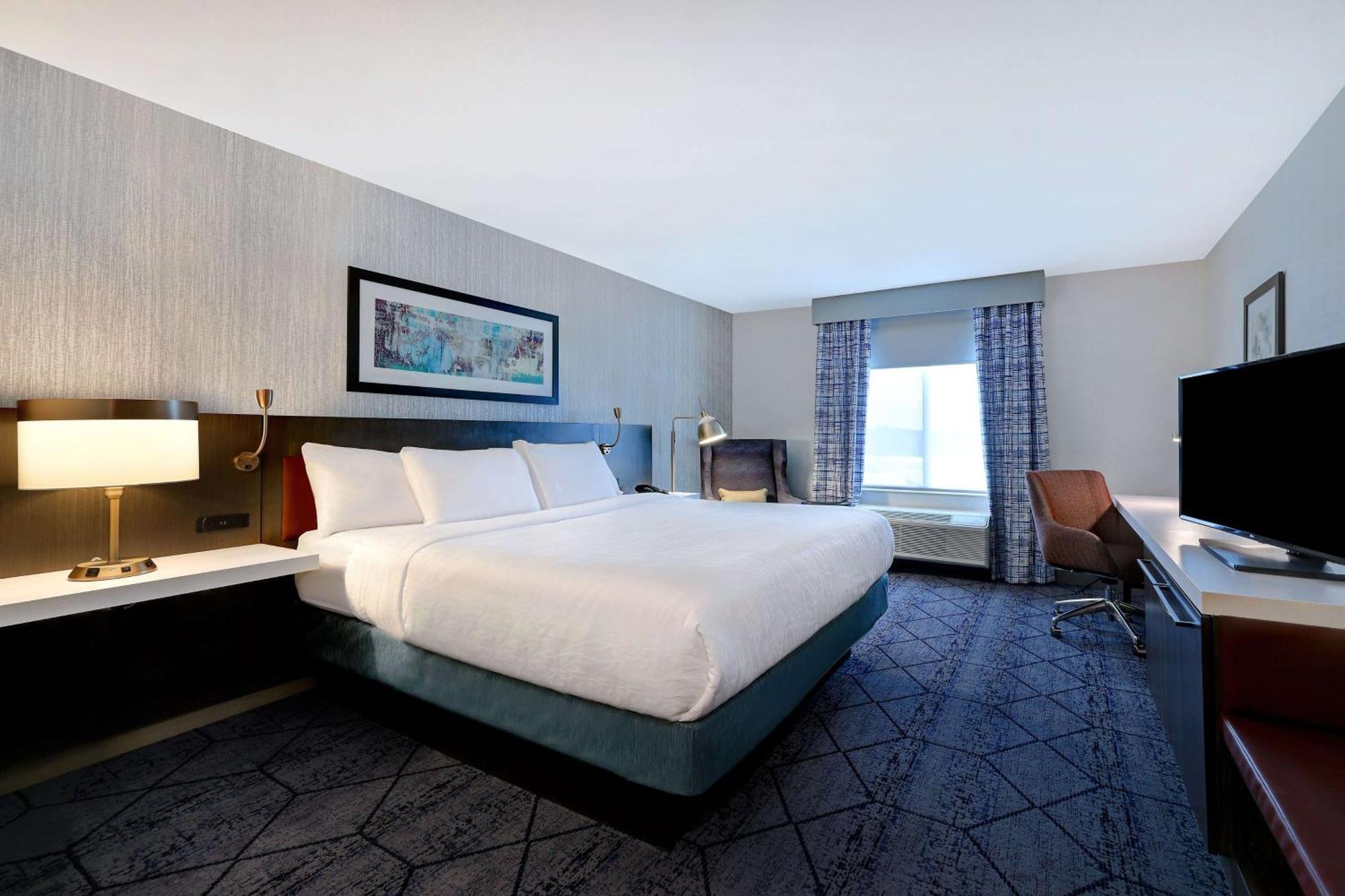 Hilton Garden Inn Cedar Rapids Dış mekan fotoğraf
