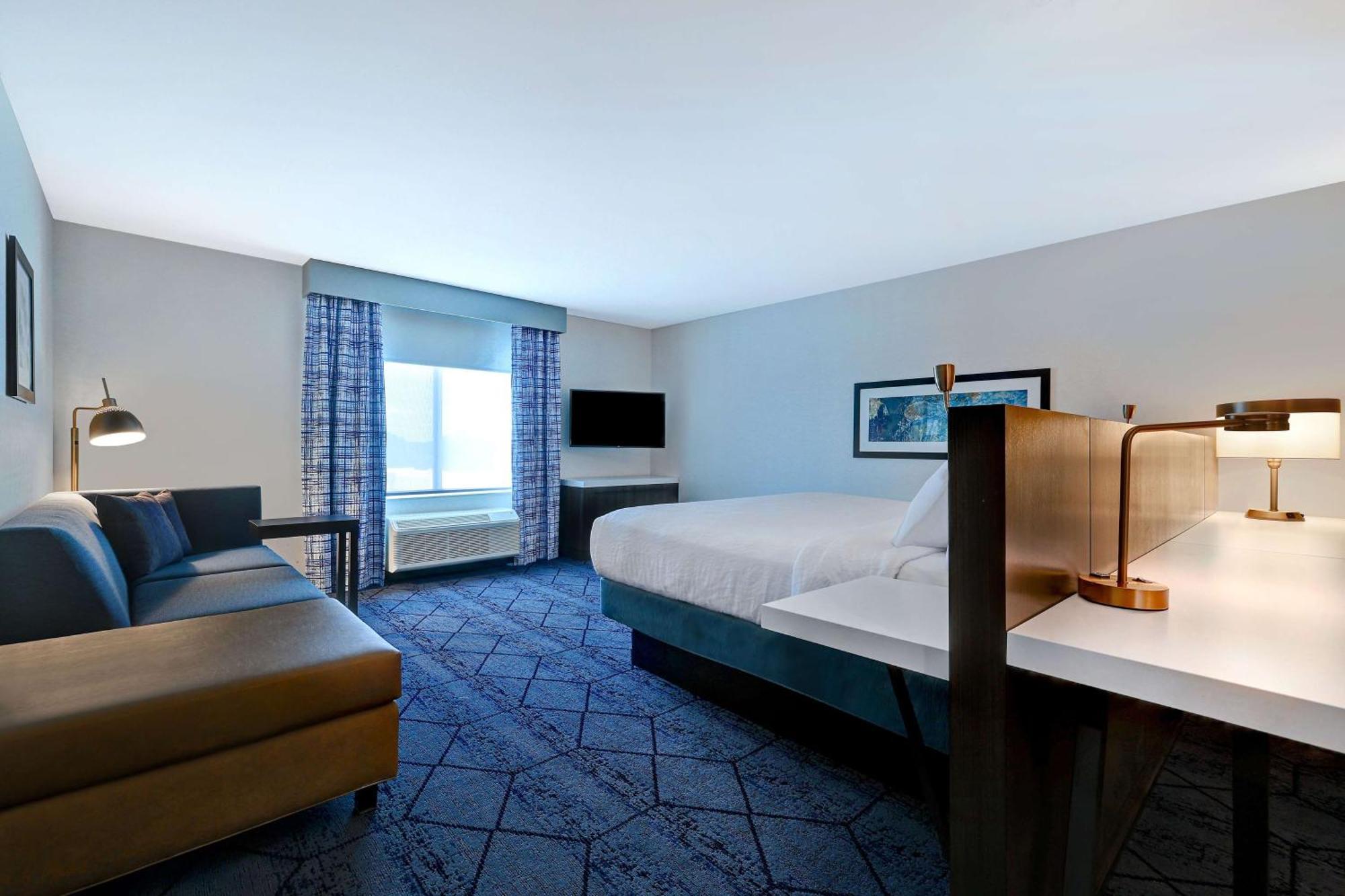 Hilton Garden Inn Cedar Rapids Dış mekan fotoğraf