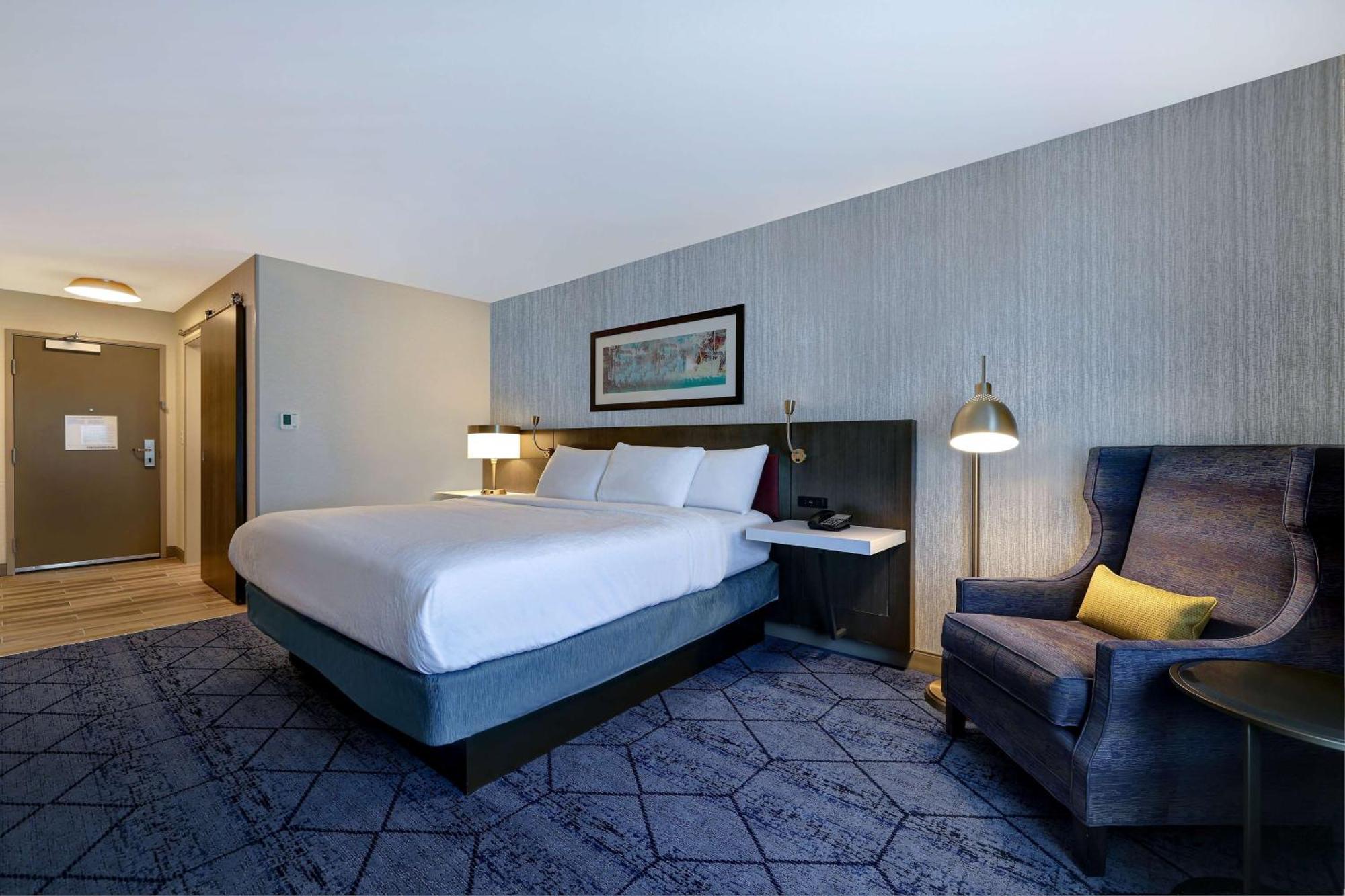Hilton Garden Inn Cedar Rapids Dış mekan fotoğraf