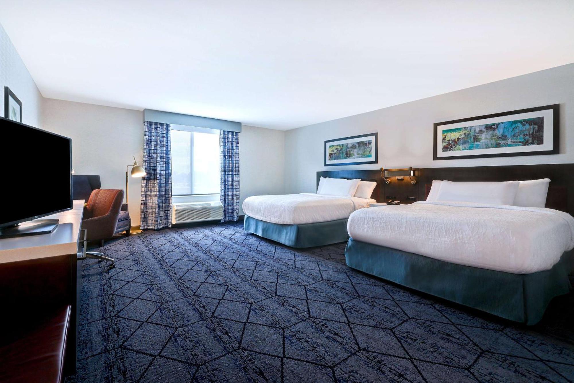 Hilton Garden Inn Cedar Rapids Dış mekan fotoğraf